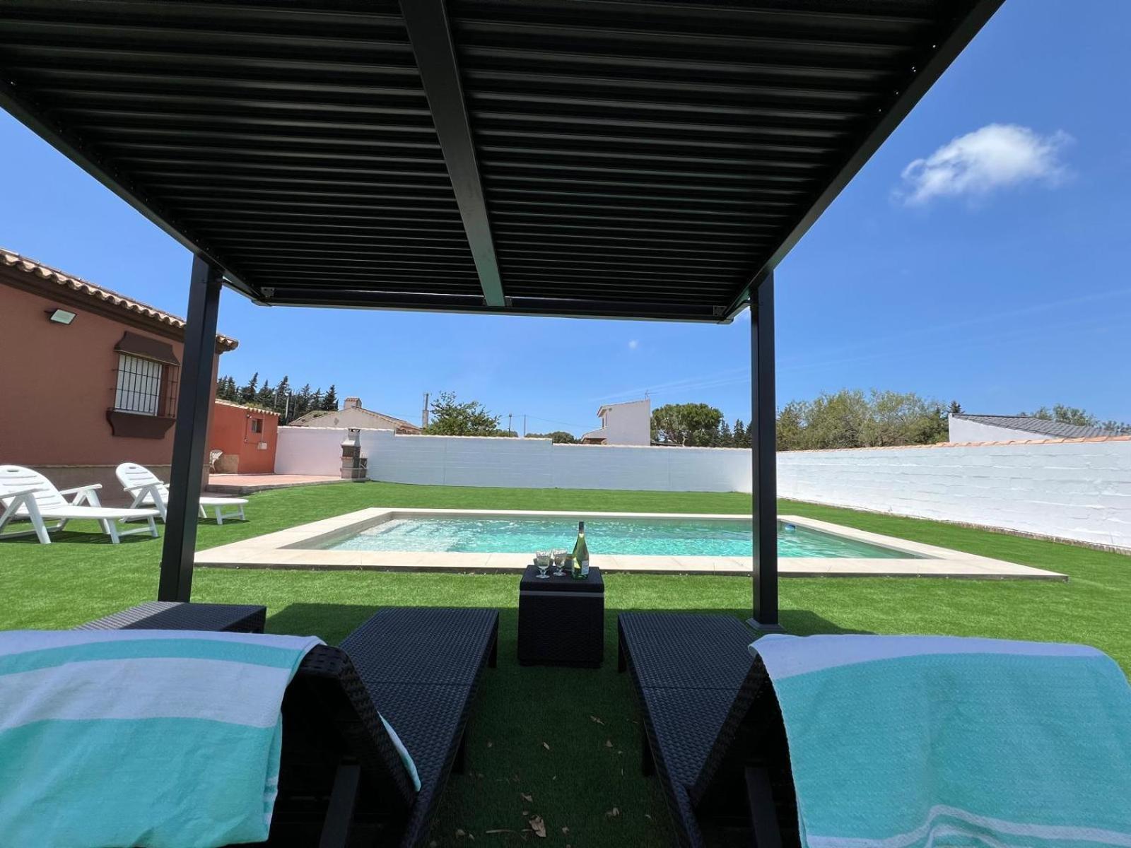 Chalet Wanderlust Chiclana de la Frontera Eksteriør billede