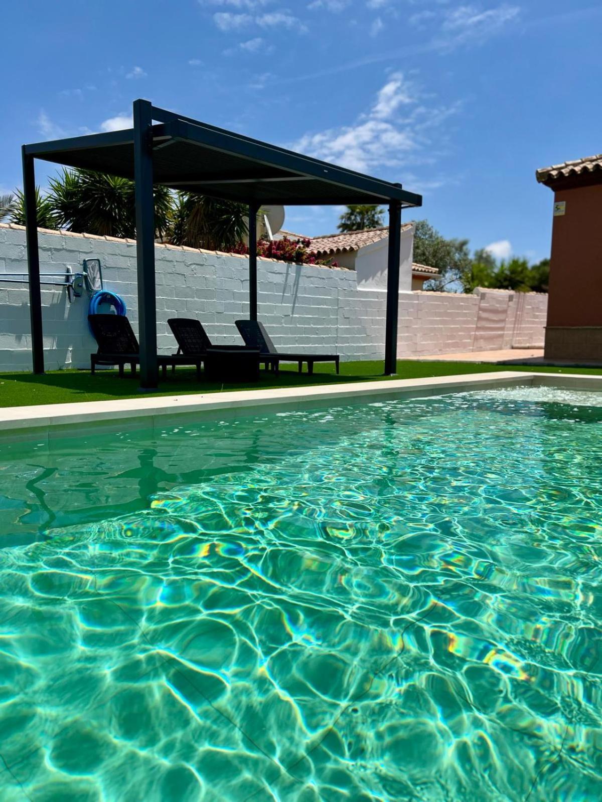Chalet Wanderlust Chiclana de la Frontera Eksteriør billede